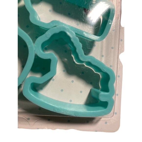 Wilton Baby Things Bite-Size Cutters Set Of 5 For Cookies Cheese & Gelatin Treat - Picture 5 of 9